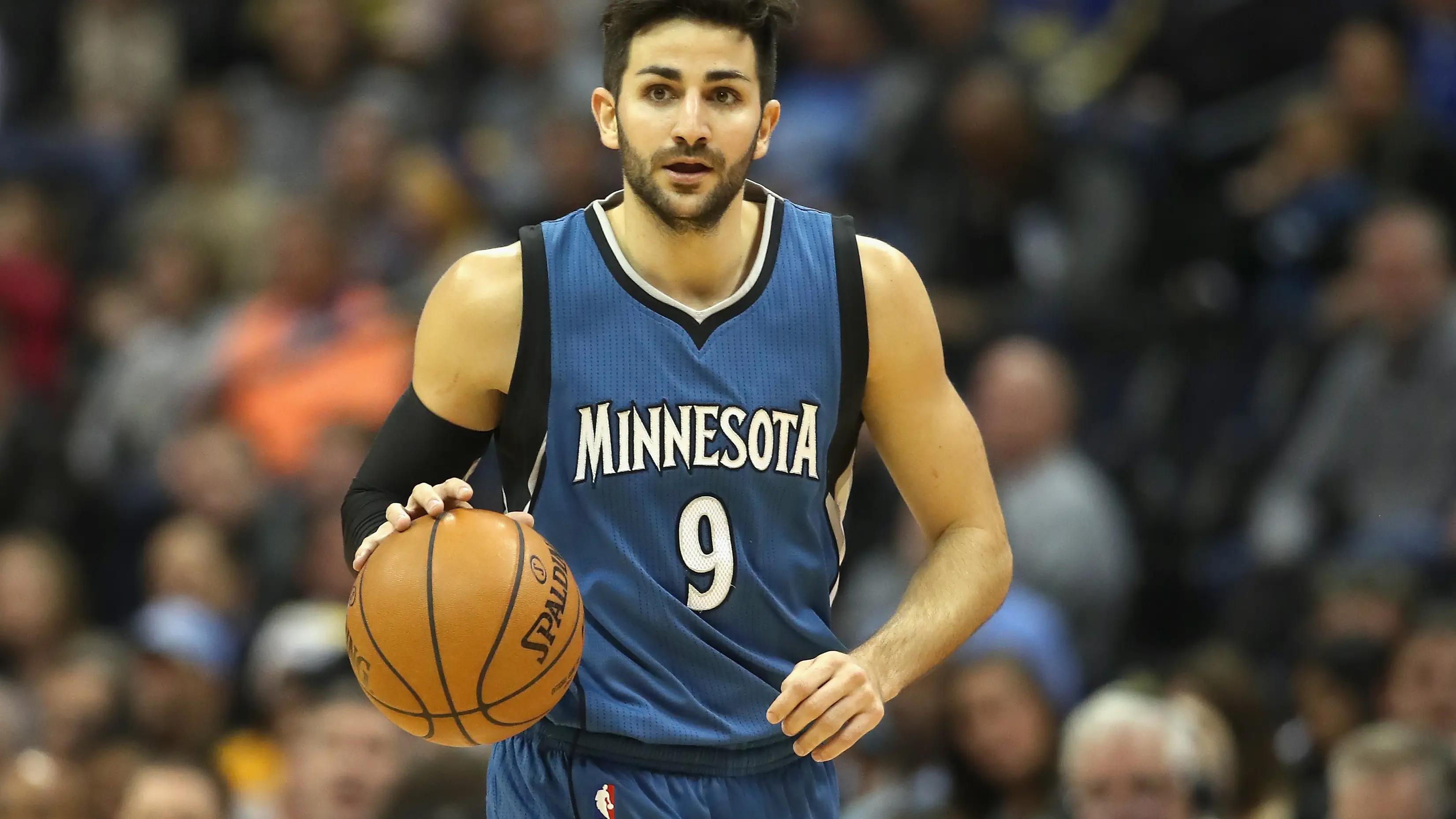 Oklahoma traspasa a Rick Rubio a Minnesota Timberwolves, su tercer equipo en menos de 72 horas