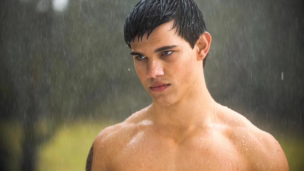 Taylor Lautner en 'Crep&uacute;sculo'
