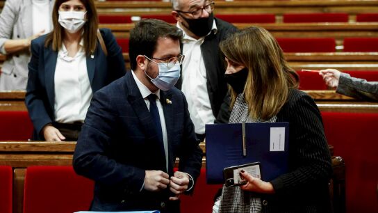 Elecciones catalanas 2021: El presidente en funciones de la Generalitat, Pere Aragon&eacute;s, y la portavoz, Meritxell Bud&oacute;
