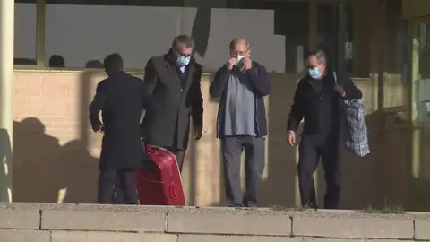 Carlos García Juliá abandona la cárcel Carlos García Juliá abandona la cárcel