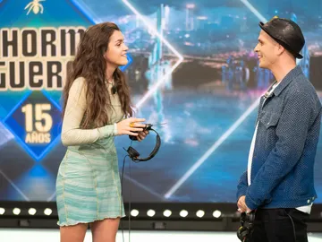 Amaia Romero demuestra en 'El Hormiguero 3.0' su capacidad para imitar a Iker Jiménez Amaia Romero demuestra en 'El Hormiguero 3.0' su capacidad para imitar a Iker Jiménez