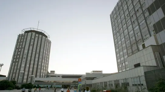 Vista general del Hospital La Paz de Madrid Vista general del Hospital La Paz de Madrid