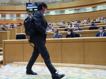 El ministro de Sanidad, Salvador Illa, durante la sesión de control en el Pleno del Senado