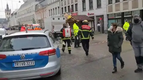 Dos muertos y varios heridos en un atropello en la ciudad alemana de Trier Dos muertos y varios heridos en un atropello en la ciudad alemana de Trier