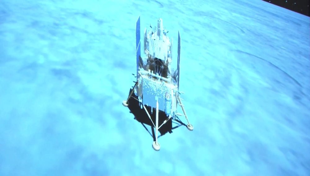 La sonda china Chang´e-5 aterriza con éxito en la Luna.