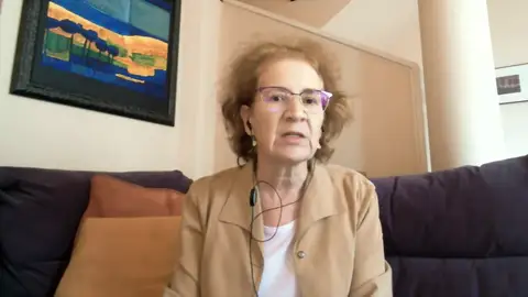 Margarita del Val, viróloga señala que "diciembre, enero y febrero pueden ser los peores meses" debido al coronavirus y la gripe Margarita del Val, viróloga señala que "diciembre, enero y febrero pueden ser los peores meses" debido al coronavirus y la gripe