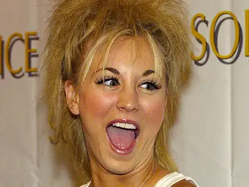 Kaley Cuoco en 2003 Kaley Cuoco en 2003