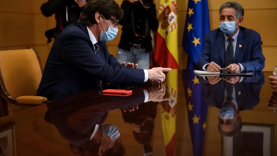 Revilla pide a Salvador Illa la vacuna cuánto antes y prudencia durante la Navidad Coronavirus
