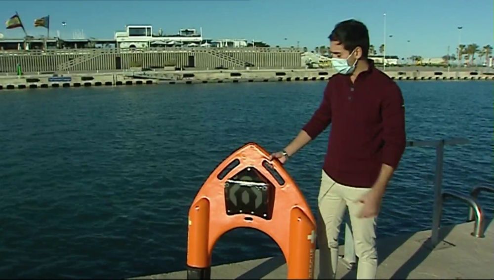 Nàutic, el invento español que puede revolucionar los rescates acuáticos con un 'dron salvavidas'