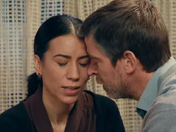 La dura realidad de Loreto abre los ojos a Manolita La dura realidad de Loreto abre los ojos a Manolita