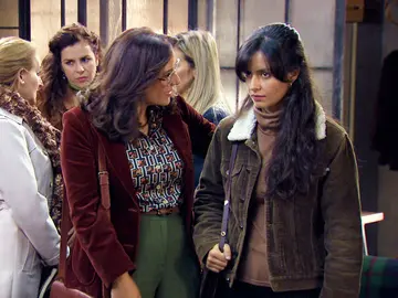 Loreto, una joven con un pasado difícil llega a la plaza de los Frutos Loreto, una joven con un pasado difícil llega a la plaza de los Frutos