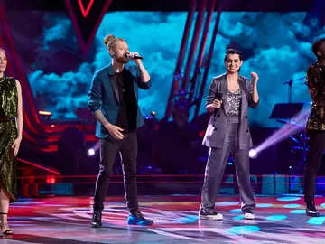 Curricé, Paula Espinosa, Kelly y Johanna Polvillo cantan ‘Viva la vida’ en La Final de ‘La Voz’ Curricé, Paula Espinosa, Kelly y Johanna Polvillo cantan ‘Viva la vida’ en La Final de ‘La Voz’