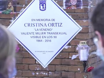 Madrid reinstaura la placa en homenaje a 'La Veneno', vandalizada en 2019
