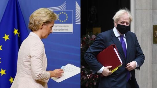 La presidenta de la Comisi&oacute;n Europea, Ursula Von der Leyen, y el primer ministro brit&aacute;nico, Boris Johnson