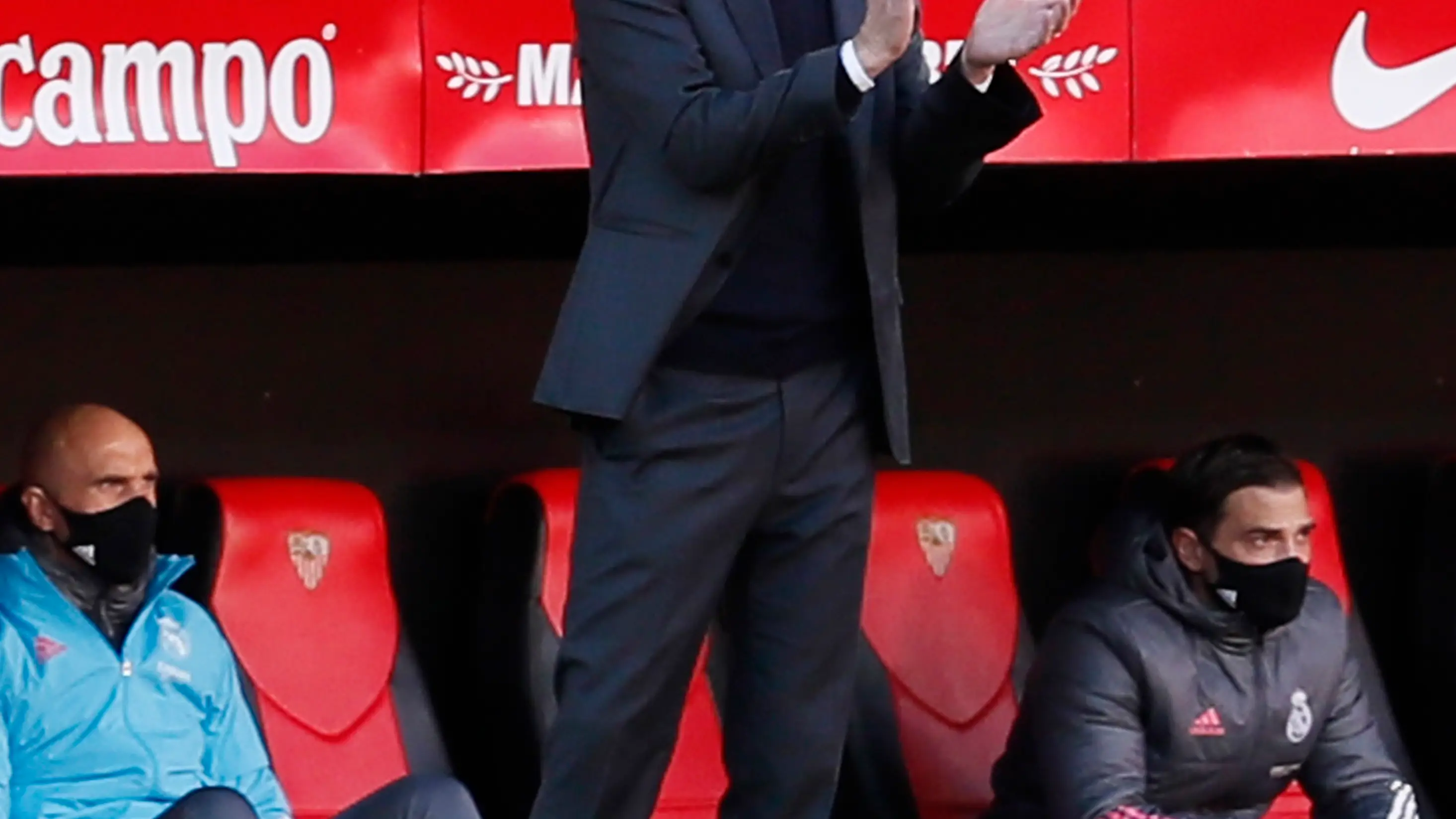 Zidane, en el estadio S&aacute;nchez Pizju&aacute;n