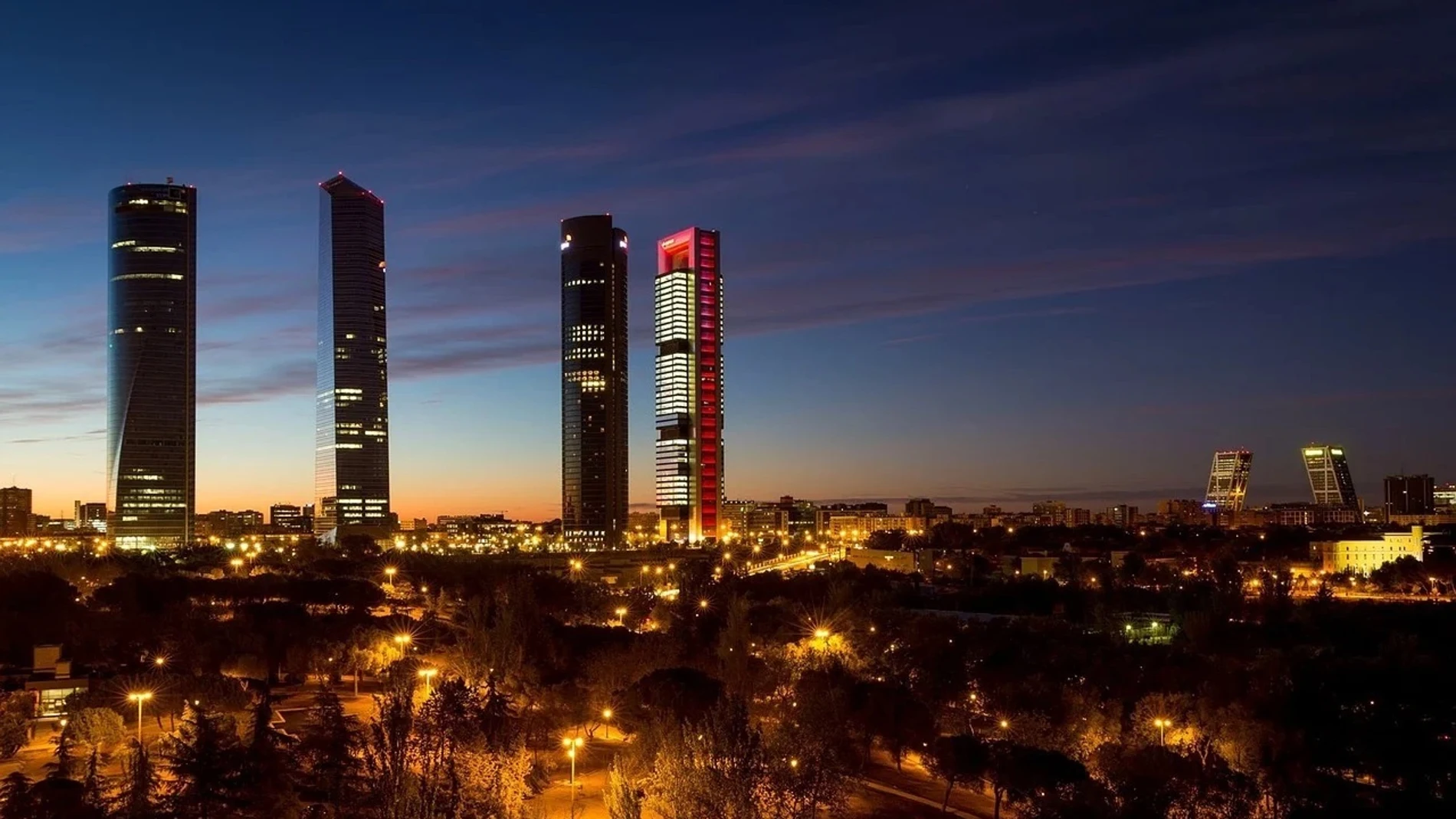 Imagen de archivo de las torres de Chamartín en Madrid Imagen de archivo de las torres de Chamartín en Madrid