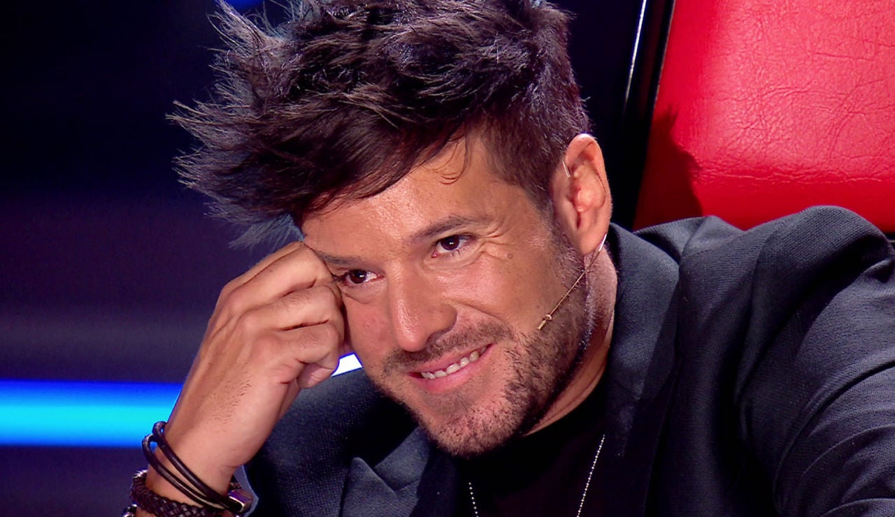 La primera vez de Pablo López cantando de niño