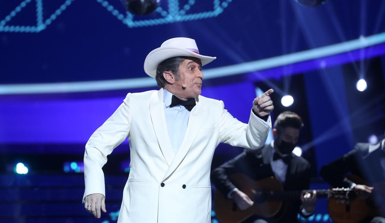 El Monaguillo le canta ‘A J. R.’ como Pepe da Rosa