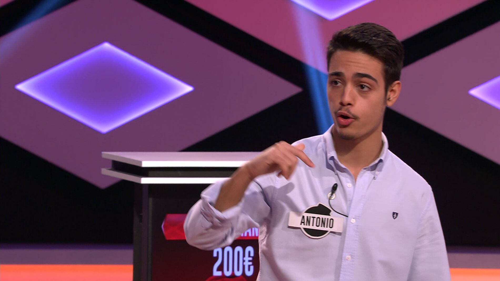 ¡Qué grande! Antonio, de ‘Los trivianas’, sorprende con una improvisación de ‘freestyle’