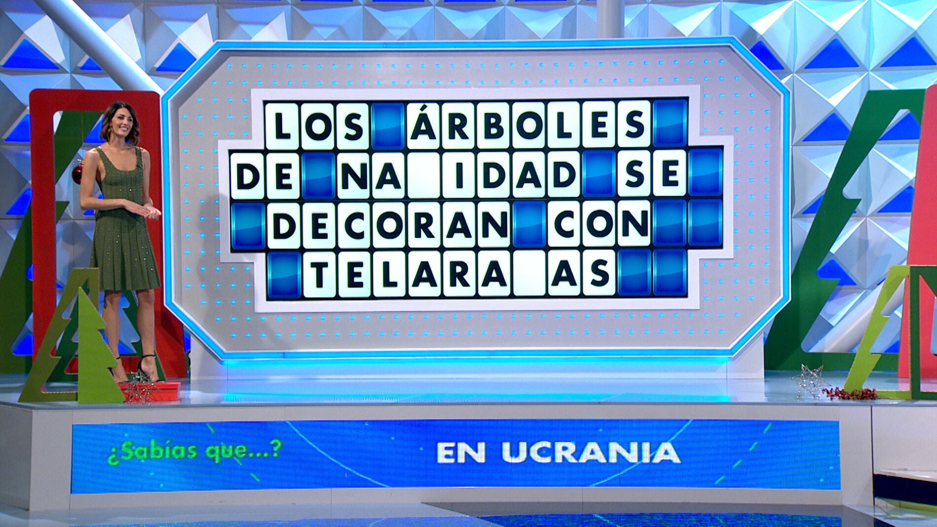 Telara&ntilde;as en los &aacute;rboles de Navidad: as&iacute; es la curiosa costumbre de Ucrania