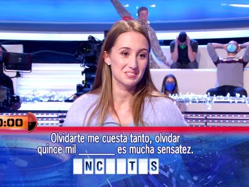 Arturo Valls flipa con la hilarante versión que Marta hace de un exitazo de Mecano en '¡Ahora caigo!'