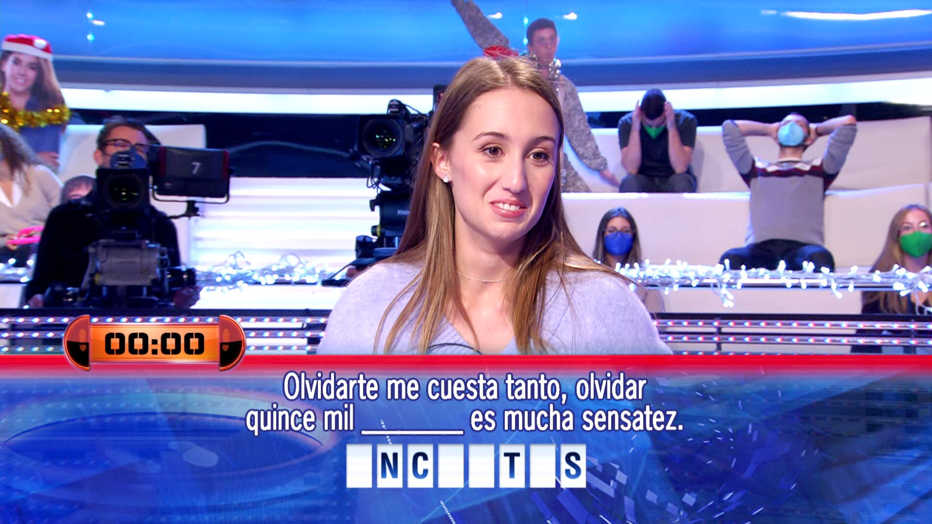 Arturo Valls flipa con la hilarante versi&oacute;n que Marta hace de un exitazo de Mecano en '&iexcl;Ahora caigo!'