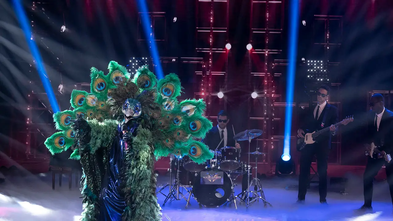 Pavo Real saca su lado más romántico en ‘Mask Singer’ con ‘Always’ de Bon Jovi