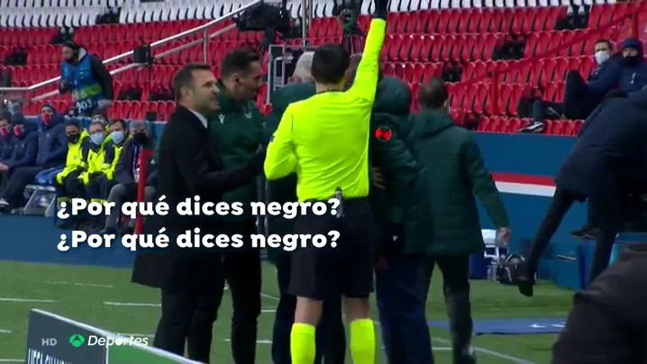 Los jugadores del Basaksehir y el PSG abandonaron el campo tras acusar de racismo al cuarto árbitro Los jugadores del Basaksehir y el PSG abandonaron el campo tras acusar de racismo al cuarto árbitro