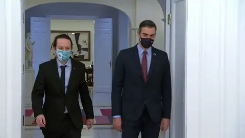 Socialistas y Podemos han encontrado un nuevo motivo para discrepar, el rey Juan Carlos Socialistas y Podemos han encontrado un nuevo motivo para discrepar, el rey Juan Carlos