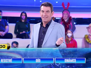 El guiño de Arturo Valls y ‘¡Ahora caigo!’ al ‘Resistiré’ del Dúo Dinámico, himno de la cuarentena El guiño de Arturo Valls y ‘¡Ahora caigo!’ al ‘Resistiré’ del Dúo Dinámico, himno de la cuarentena