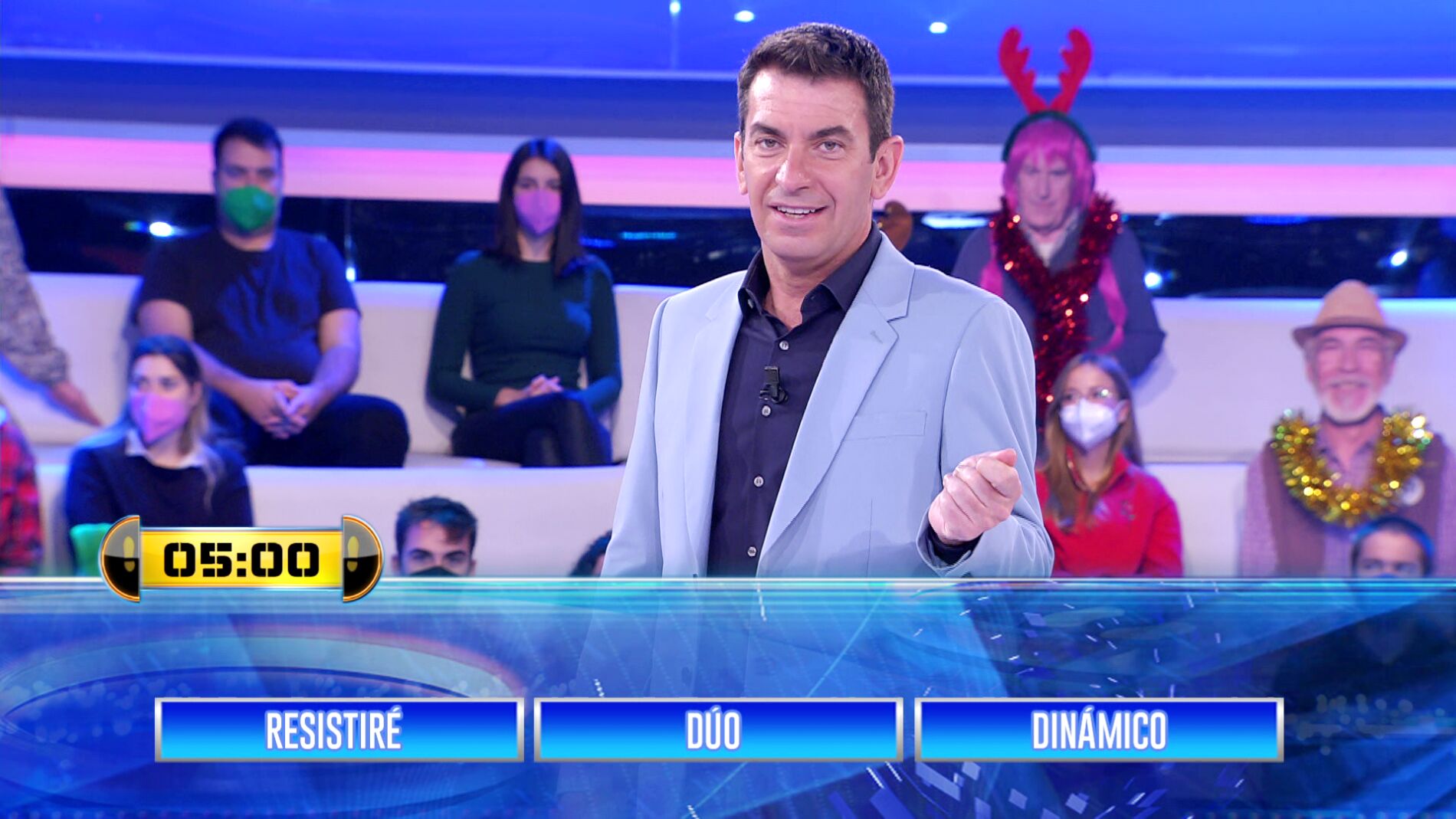 El gui&ntilde;o de Arturo Valls y &lsquo;&iexcl;Ahora caigo!&rsquo; al &lsquo;Resistir&eacute;&rsquo; del D&uacute;o Din&aacute;mico, himno de la cuarentena 