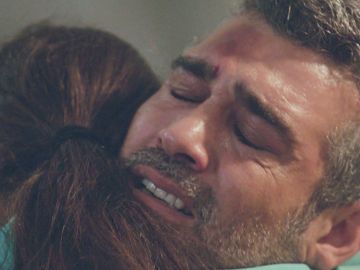 Avance: El desgarrador reencuentro entre Sarp y su hija Nisan, a punto de suceder en 'Mujer'