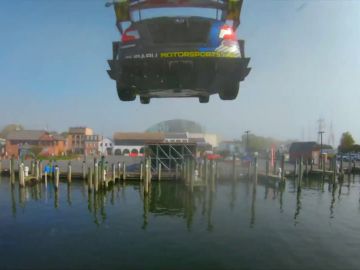 La 'gymkhana' extrema del piloto Travis Pastrana por las calles de Annapolis (Estados Unidos)