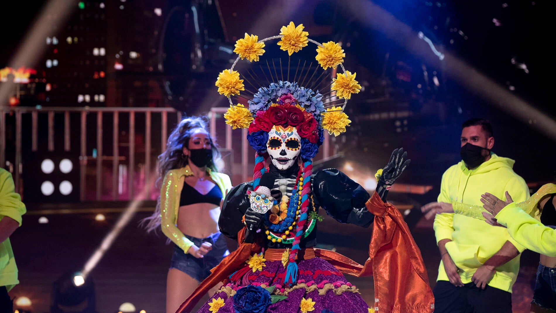 Catrina, más sexy que nunca con ‘Bang Bang’ de Ariana Grande, Jessie J y Nicki Minaj