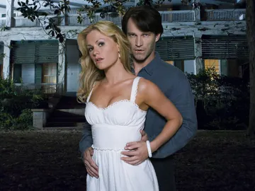 Stephen Moyer y Anna Paquin en 'True Blood' Stephen Moyer y Anna Paquin en 'True Blood'