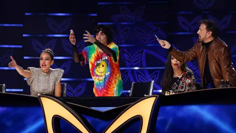 Los investigadores atacan al Camaleón después de una actuación de infarto: “¡Pero quién eres!” Los investigadores atacan al Camaleón después de una actuación de infarto: “¡Pero quién eres!”