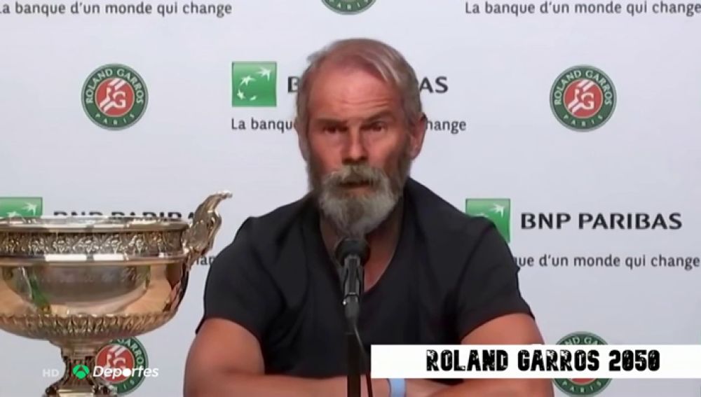 La entrevista viral a Rafa Nadal tras ganar Roland Garros en el año 2050 con 64 años