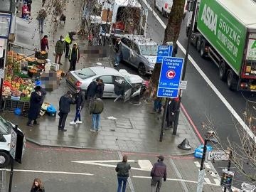 Varios heridos graves por un atropello múltiple en las calles de Londres