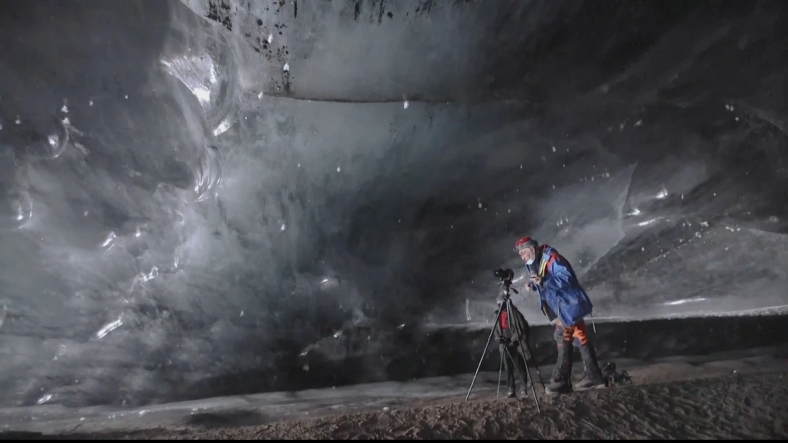 Catedral del Hielo en los Alpes suizos