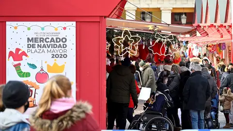 Mercadillo de Navidad de la Plaza Mayor en Madrid Mercadillo de Navidad de la Plaza Mayor en Madrid