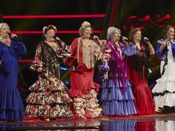 Las Senior Copleras cantan ‘De Andalucía soy’ en las Audiciones a ciegas de ‘La Voz Senior’ Las Senior Copleras cantan ‘De Andalucía soy’ en las Audiciones a ciegas de ‘La Voz Senior’