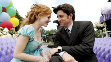 Amy Adams y Patrick Dempsey en 'Encantada'