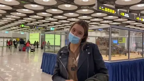 Estudiante de regreso a casa Estudiante de regreso a casa