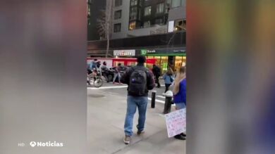Una mujer atropella a seis personas en Nueva York durante una manifestación de apoyo a inmigrantes