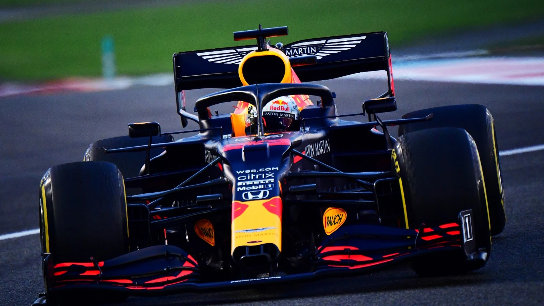 Max Verstappen (Red Bull) Max Verstappen (Red Bull)