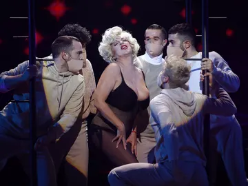 Belinda Washington, pura sensualidad como Marilyn Monroe cantando ‘My heart belongs to daddy’ Belinda Washington, pura sensualidad como Marilyn Monroe cantando ‘My heart belongs to daddy’