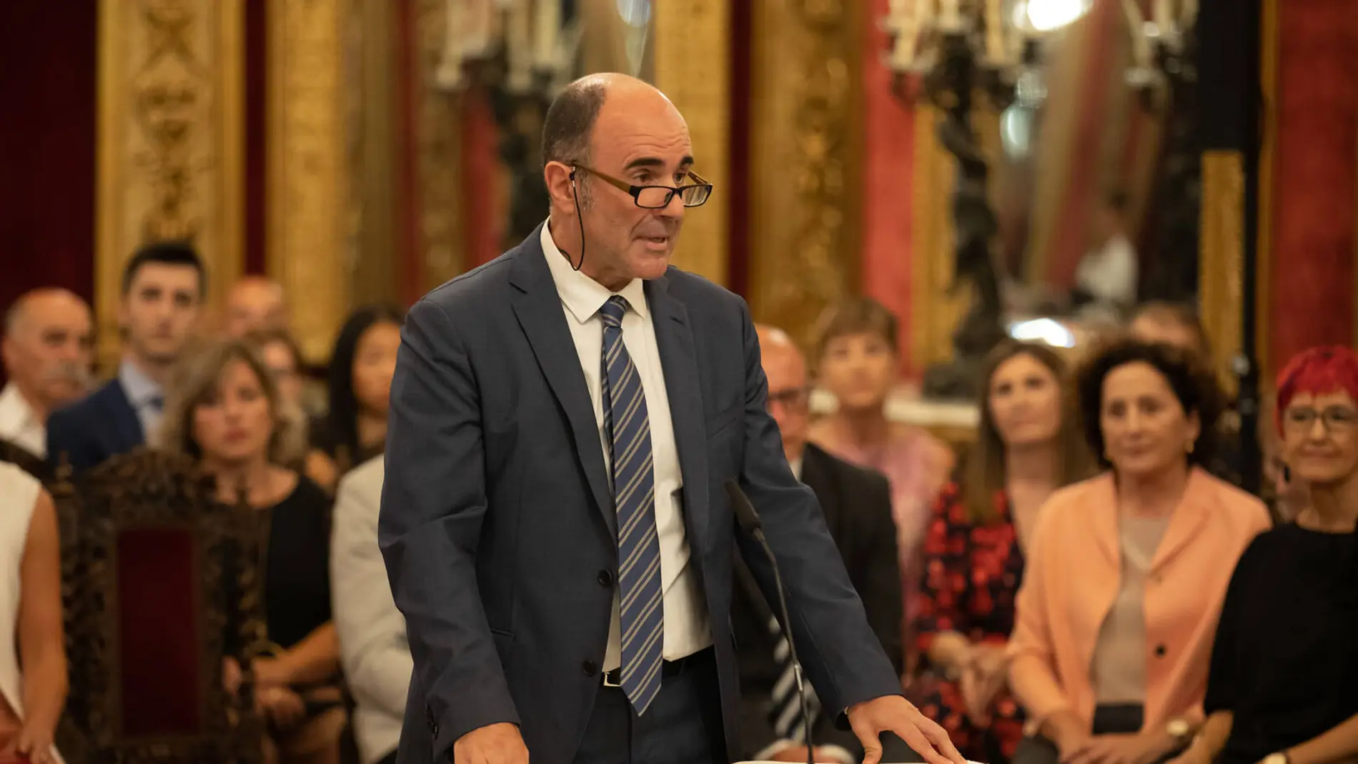 El Tribunal Supremo investigará al consejero del Gobierno navarro, Manuel Ayerdi, por prevaricación y malversación El Tribunal Supremo investigará al consejero del Gobierno navarro, Manuel Ayerdi, por prevaricación y malversación