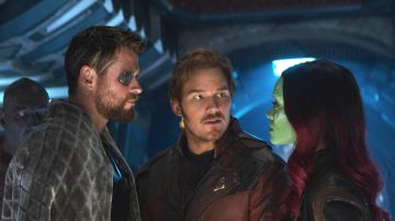 Chris Hemsworth, Chris Pratt y Zoe Saldana en 'Vengadores: Endgame'