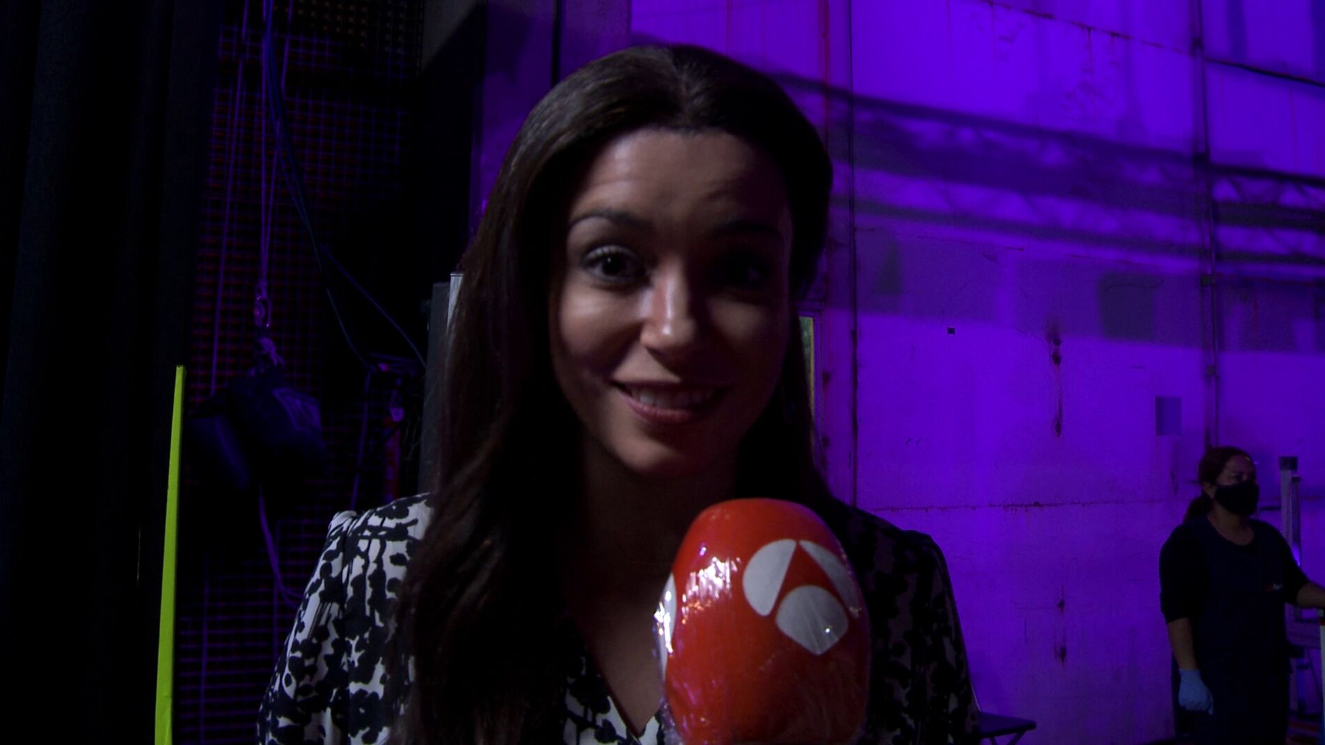 As&iacute; vivi&oacute; Carol Rovira los momentos previos a su actuaci&oacute;n: "Me han dicho que a veces te da un ictus subiendo"