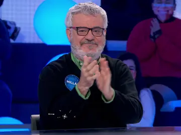 La hilarante presentación de Millán Salcedo: “¡Que me pare alguien!” La hilarante presentación de Millán Salcedo: “¡Que me pare alguien!”